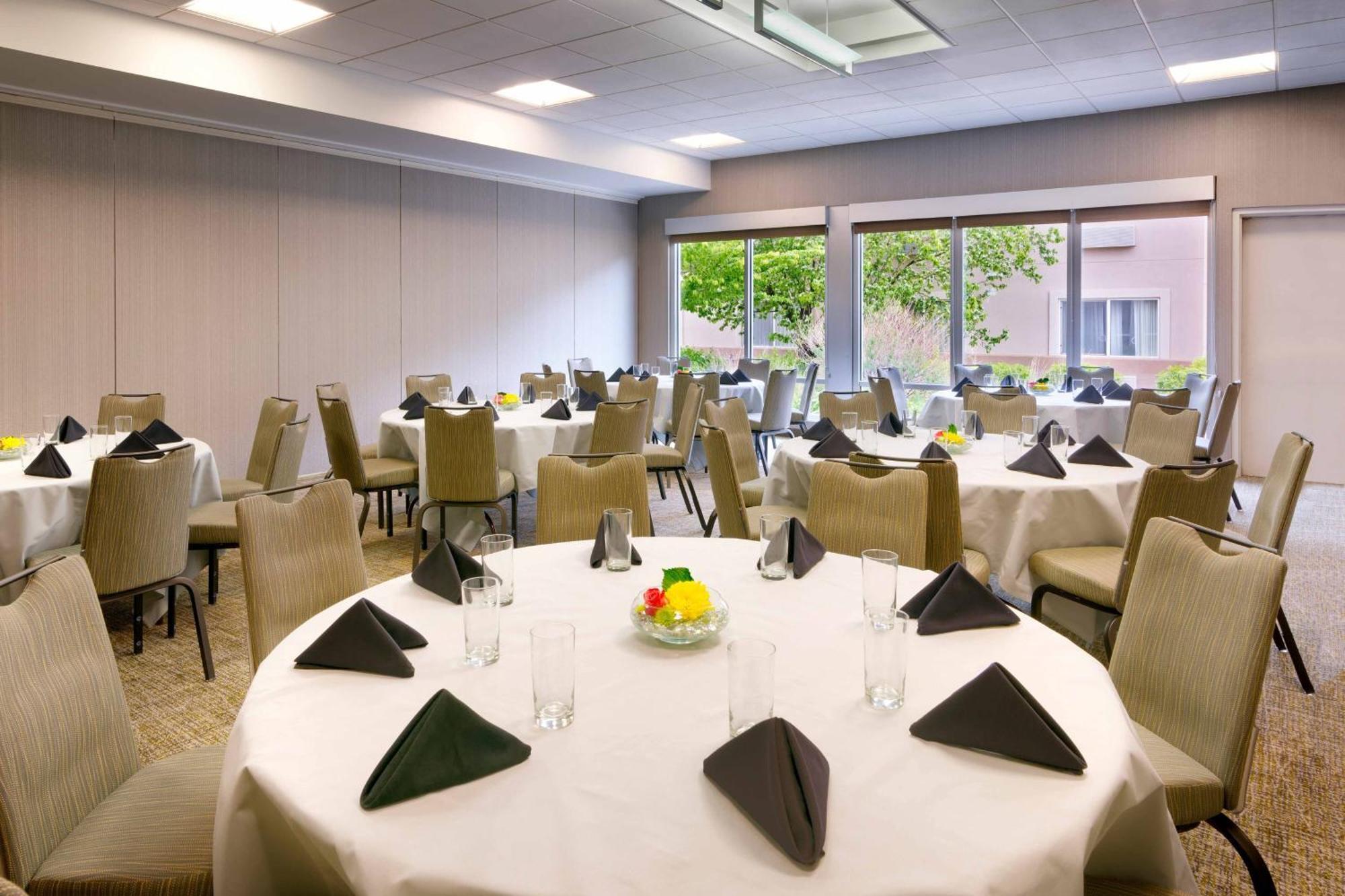 Springhill Suites By Marriott Salt Lake City דרפר מראה חיצוני תמונה